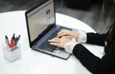 Consultoria SEO com Inteligência Artificial: A Nova Realidade dos Serviços